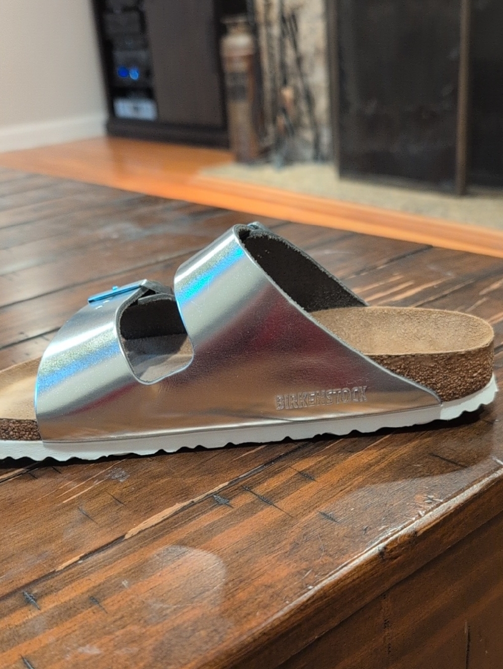 Birkenstock Arizona Metallic Silver Soft Footbed Narrow Width 37 Like New - Picture 10 of 13